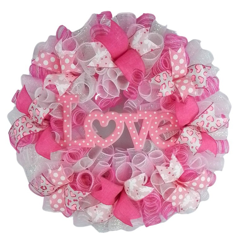 Valentine’s Day Wreath – Metal Love Sign Decor – Perfect Gift for Holiday Decorators