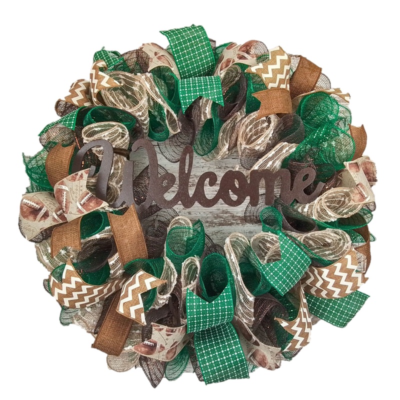 Rustic Welcome Door Wreath, Burlap and Ribbon Decor, Versatile Gift for Homeowners and Holidays No centerpiece