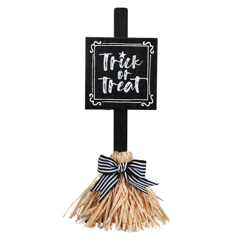 “Trick Or Treat” Straw Broom Sign